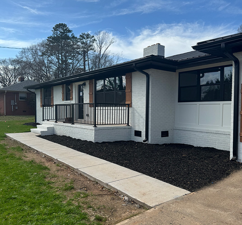 Fresh mulch installation and landscape bed cleanup